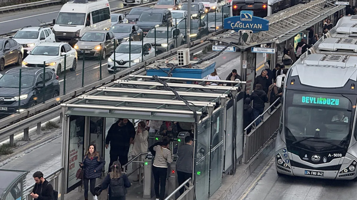 İstanbul trafik yoğunluğu derbi öncesi yüzde 72’ye yükseldi