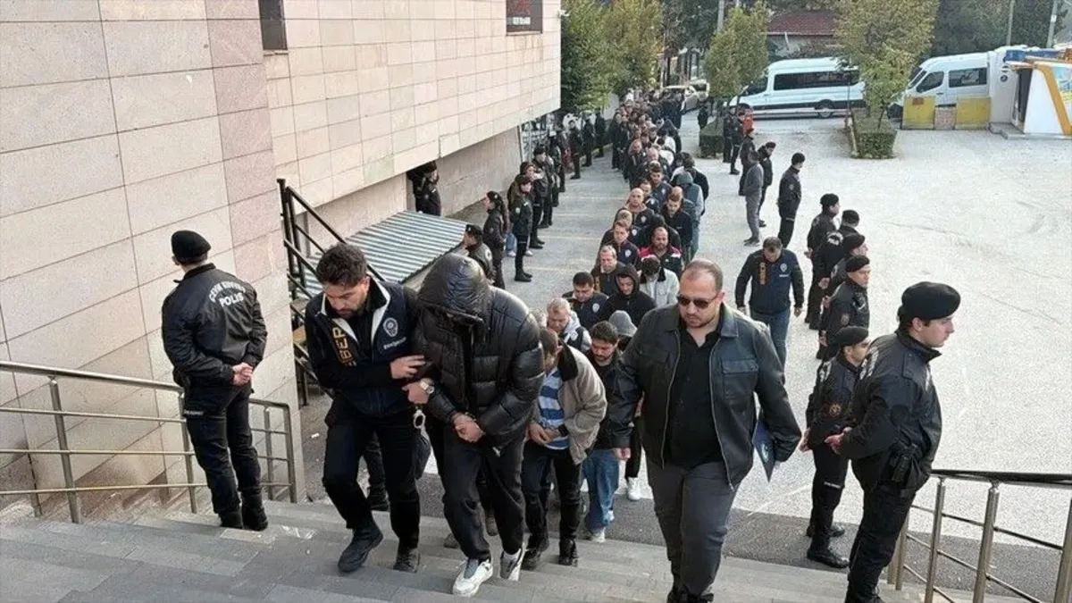 Eskişehir merkezli dev yasa dışı bahis operasyonu kapsamında 78 şüpheli tutuklandı