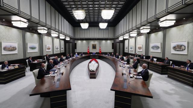 Cumhurbaşkanı Erdoğan başkanlığında Kabine Toplantısı Beştepe'de yapılıyor