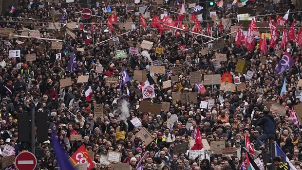 Fransa protestoları sonrası 1.314 gözaltı