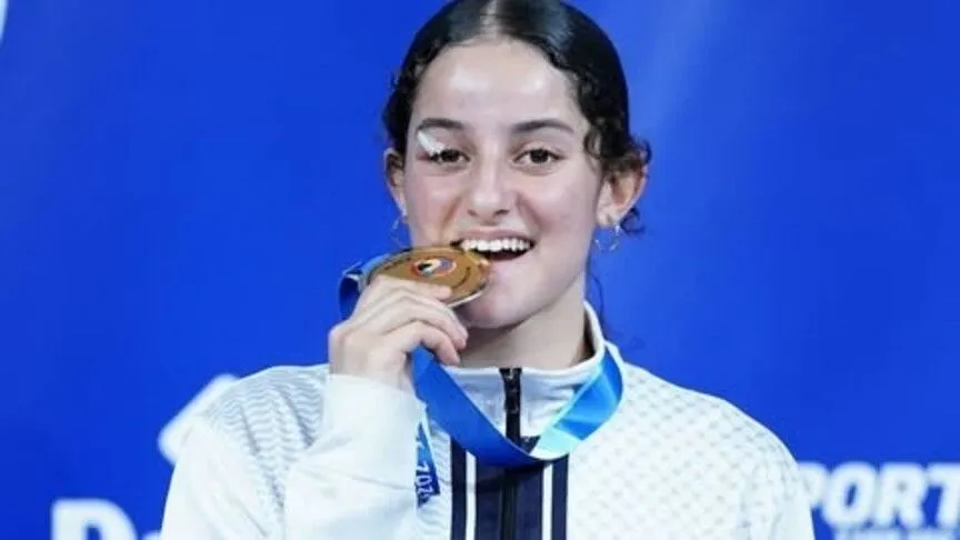 Filistinli milli karateci Meryem Bişarat Polonya'da dünya şampiyonu oldu