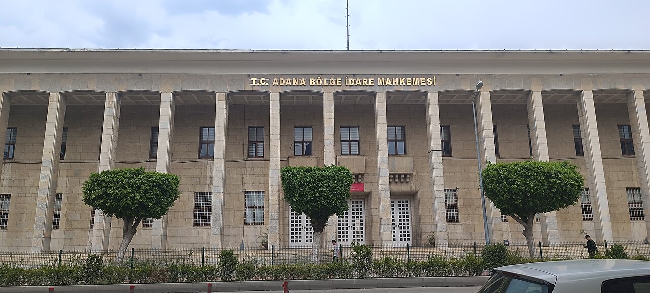 Fon soruşturması: Dört şüpheliden üçü adliyede