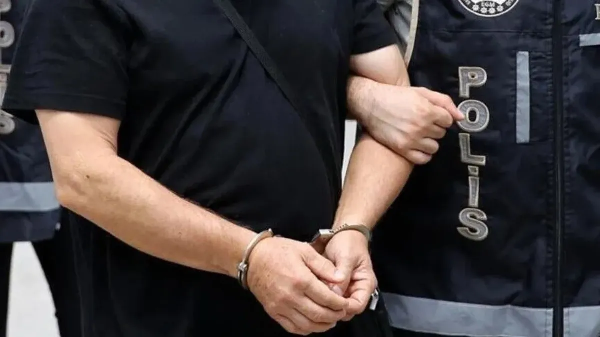 Afyonkarahisar uyuşturucu operasyonu 44 gram madde ele geçirildi, 3 zanlı tutuklandı