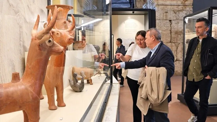 Troya Roma sergisi Kolezyum’da sona erdi