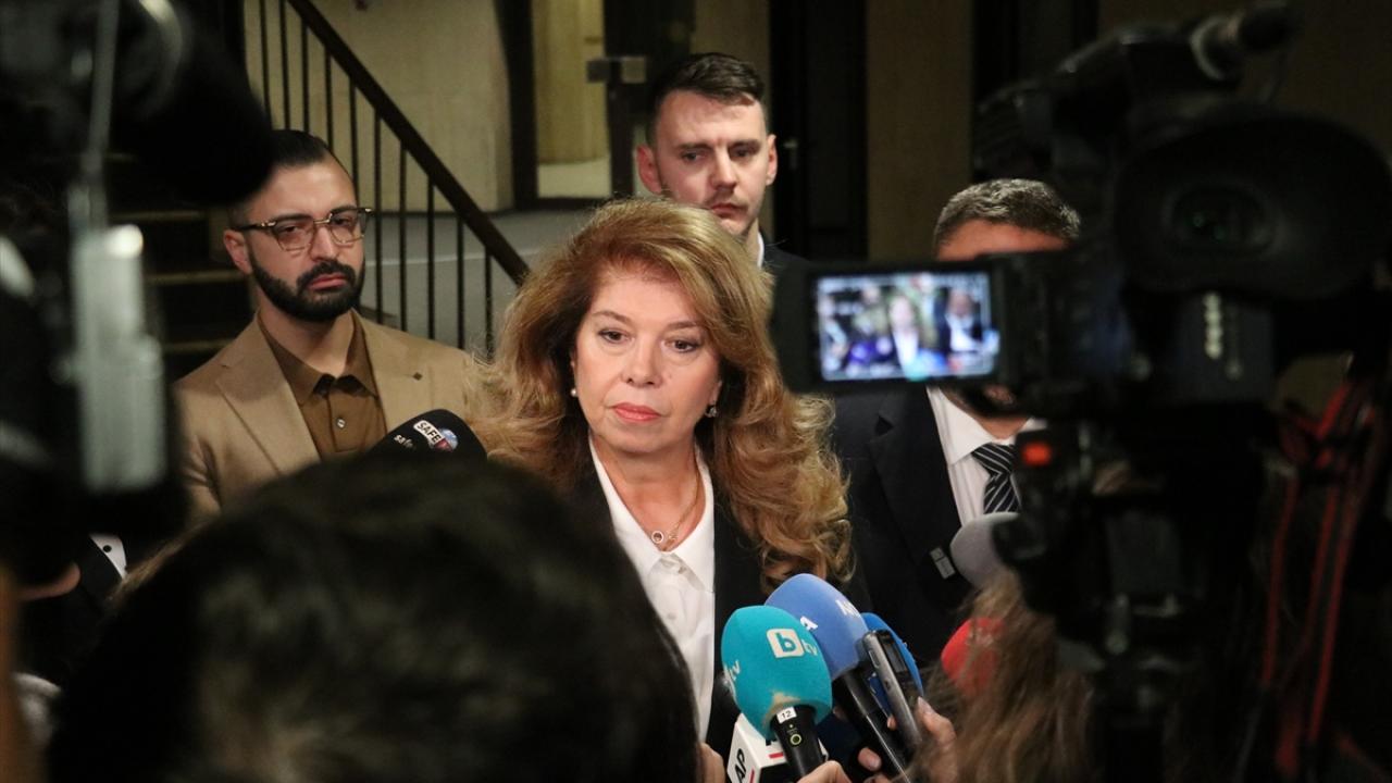 Bulgaristan cumhurbaşkanlığı seçimi ikinci tura kaldı, 1 Kasım'da karar verilecek